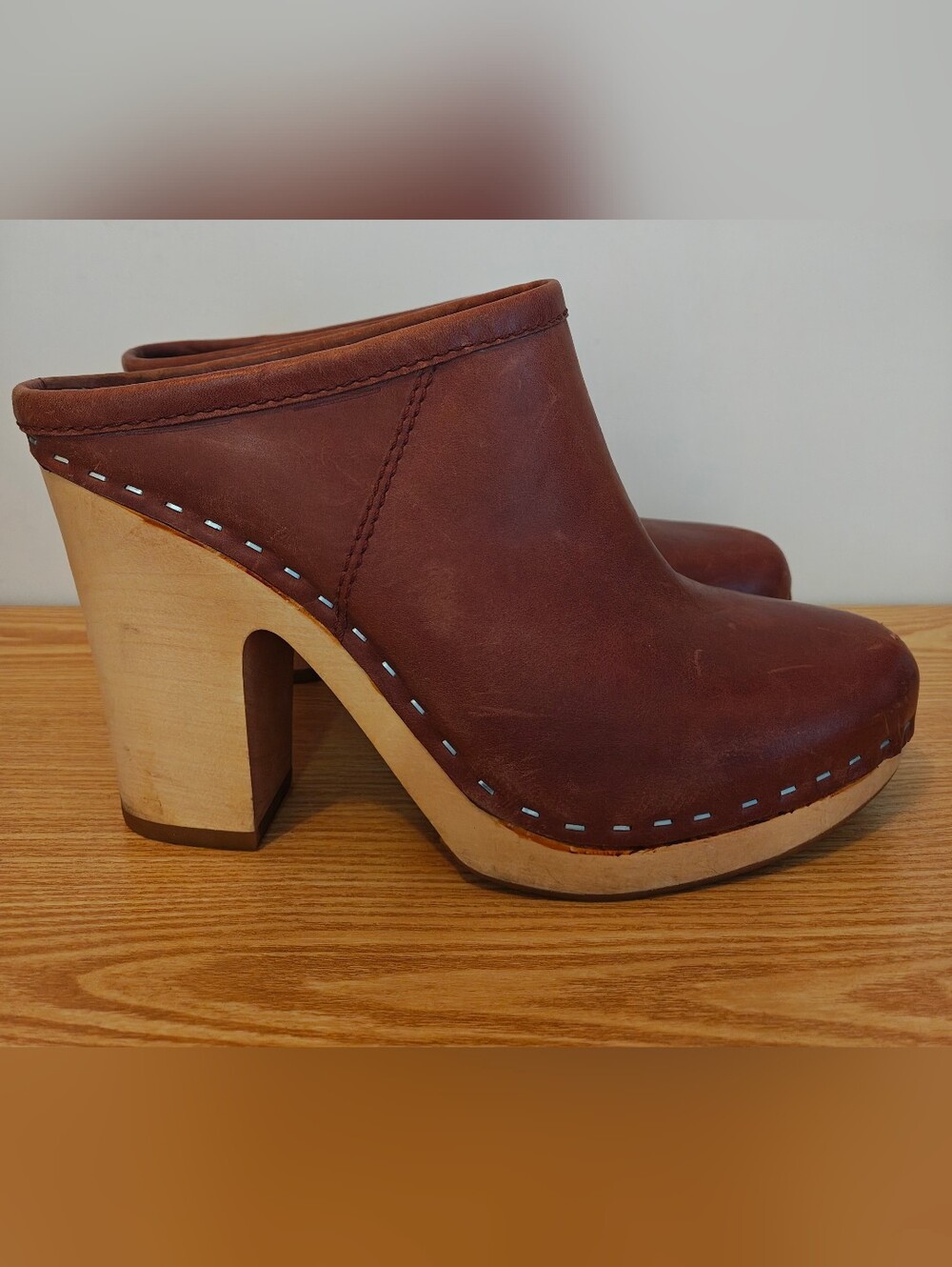 Dolce Vita Mahogany Leather Wood Heeled Boho Clogs Size 7